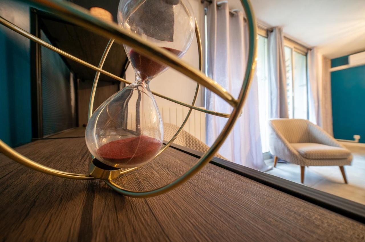 Apartment Climatise Terrasse Parking 8 Couchages