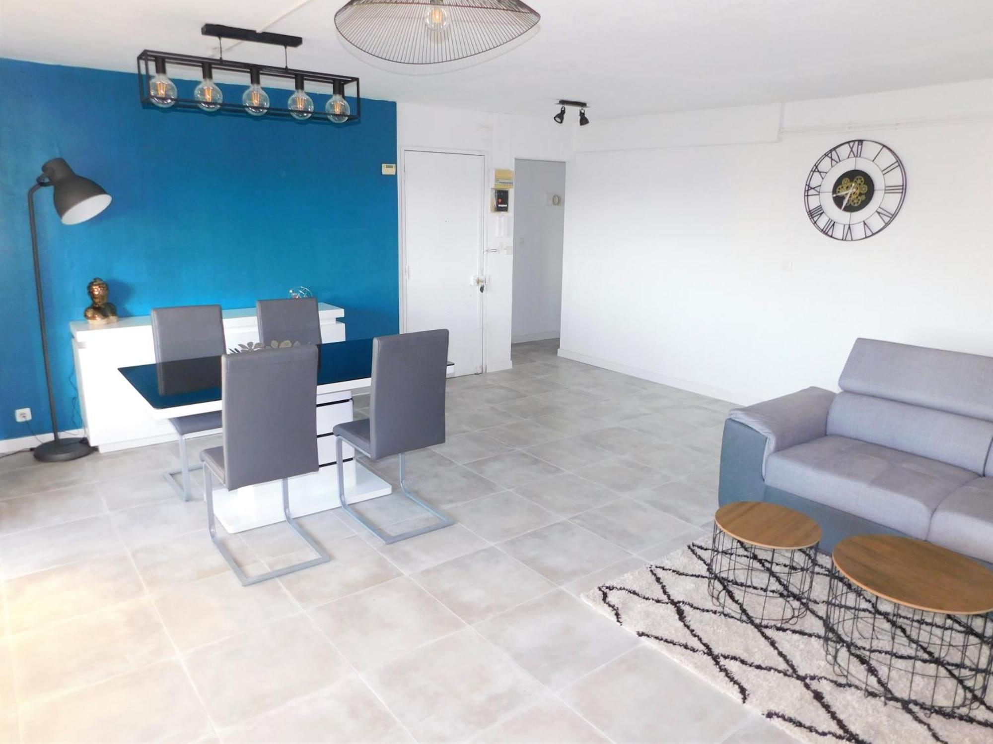 Apartment Climatise Terrasse Parking 8 Couchages Marseille